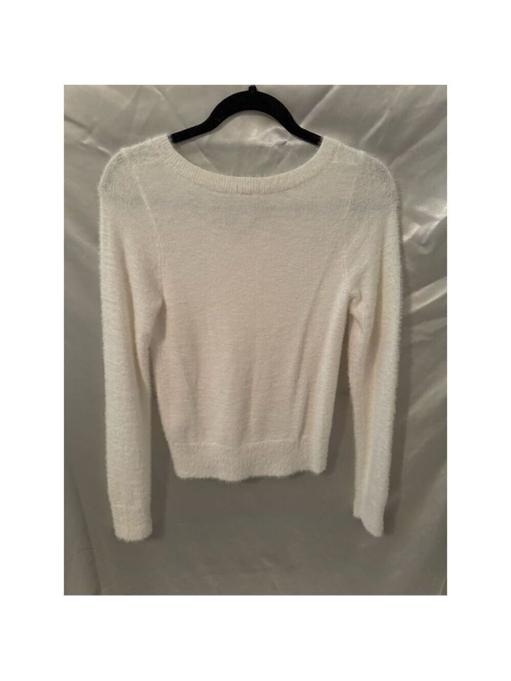 Abercrombie Kids White Sweater - Picture 3 of 4